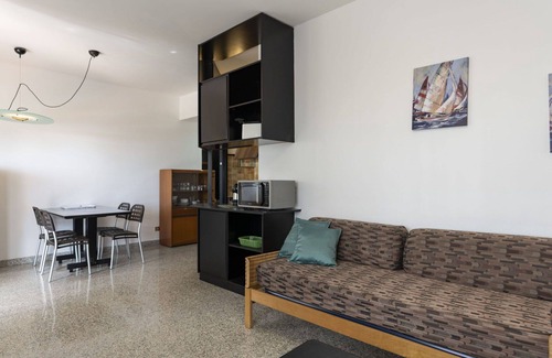 Marina di Andora Apartment | Cosy apartment for 7 guests with WIFI, TV, terrace, pets allowed and parking
