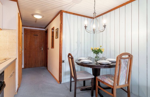 Ellmau Apartment | Cosy apartment, 170m to the ski bus