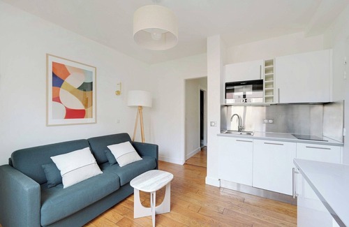 Suresnes Apartment | Cosy Apartment -1BR-2P- Suresnes