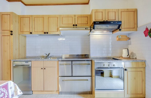 Moena Apartment | Cosy Apartment "Ciasa Mario Appartamento 3" with Wi-Fi, Balcony & Mountain View