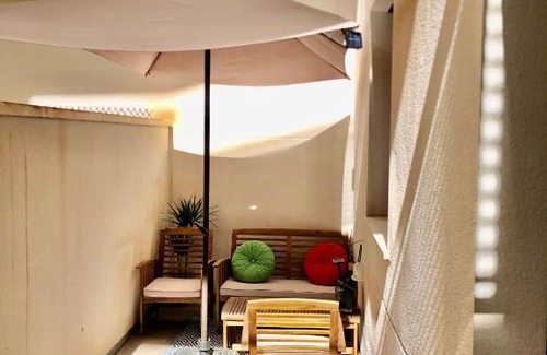 La Merced Apartment | Cosy Apartment , city Centre , parking .