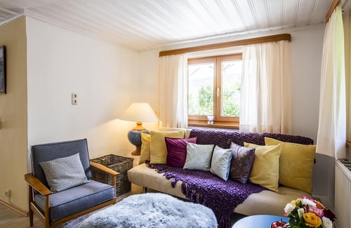 Enterbach Apartment | Cosy Apartment "Marmorbruchweg" with Garden, Terrace & Wi-Fi