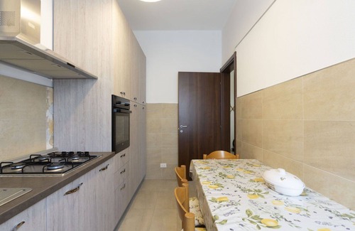 Diano Marina Apartment | Cosy apartment for 4 guests with WIFI, TV, patio and parking