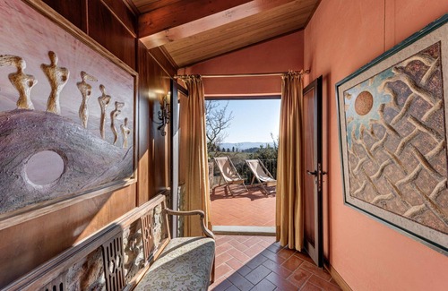 Bucine Apartment | Cosy apartment for 2 guests with WIFI, pool, A/C, TV, terrace, panoramic view and parking