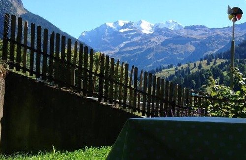 Kiental Apartment | Cosy apartment for 2 guests with WIFI and balcony