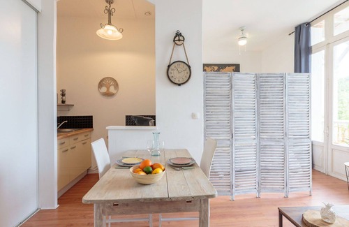 Pontaillac Apartment | Cosy apartment for 2 guests with WIFI, TV, terrace and parking