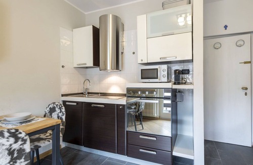 Madesimo Apartment | Cosy apartment for 2 guests with WIFI, TV, balcony and parking
