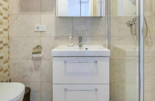 Orihuela Costa Apartment | Cosy apartment for 3 people with A/C, WIFI, pool, TV, terrace and parking