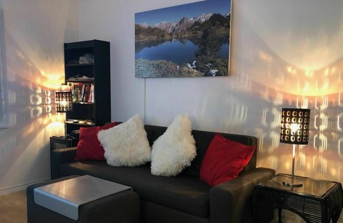 Engelberg Apartment | Cosy apartment for 4 guests with WIFI, TV, balcony, pets allowed and parking