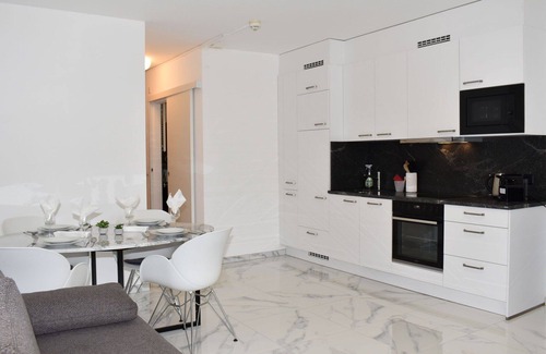 Bigogno Apartment | Cosy apartment for 4 guests with A/C, WIFI, pool, TV, balcony, panoramic view and parking