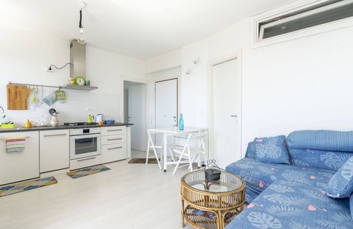Bussana Apartment | Cosy apartment for 4 guests with A/C, WIFI, balcony and parking