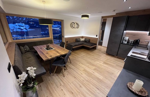 Gattererberg Apartment | Cosy apartment for 4 guests with WIFI, TV, panoramic view and parking