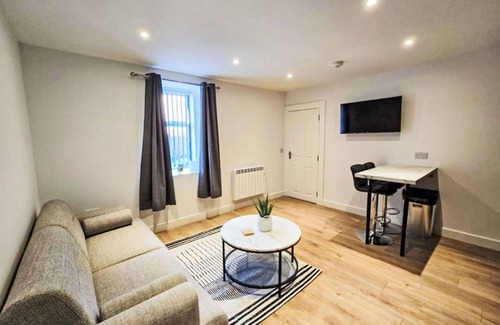 Nairn Apartment | Cosy apartment for 4 guests with TV