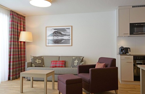 Tavanasa Apartment | Cosy apartment for 4 guests with pool, WIFI, hot tub, TV, patio, panoramic view and parking
