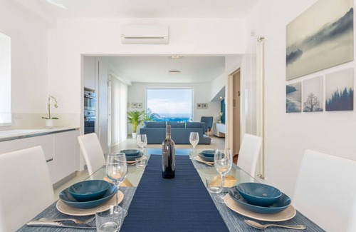 Cinisi Apartment | Cosy apartment for 4 guests with WIFI, A/C, TV and terrace