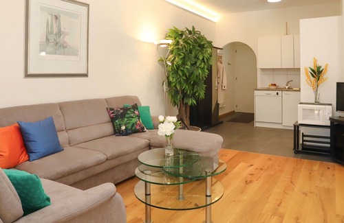 Champex-Lac Apartment | Cosy apartment for 4 people with WIFI, TV, balcony and parking