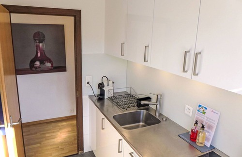 Lens Apartment | Cosy apartment for 4 people with WIFI, TV, balcony and parking