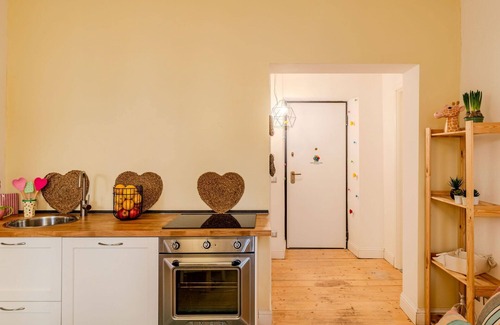 Arco Apartment | Cosy apartment for 4 people with WIFI, TV, pets allowed and parking