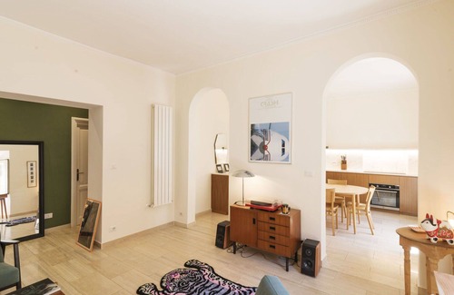 Nomentano Apartment | Cosy apartment for 4 people with A/C, WIFI