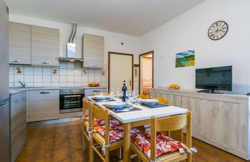 Marina di Cecina Apartment | Cosy apartment for 5 guests with WIFI, TV and balcony