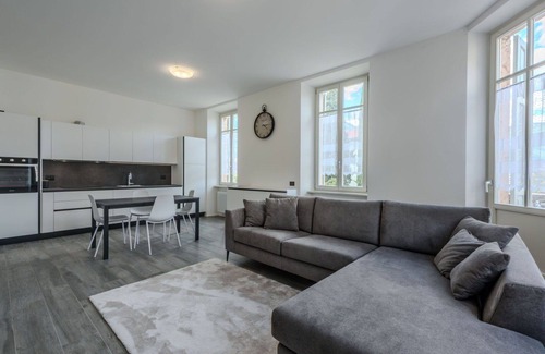Rovereto Apartment | Cosy apartment for 5 people with WIFI, TV, balcony and parking