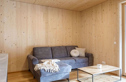 Schonberg Apartment | Cosy apartment for 6 people with WIFI, TV, terrace and parking
