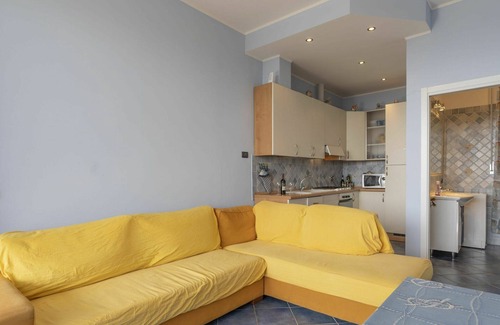 Capo Mimosa-Rollo Apartment | Cosy apartment for 6 people with WIFI, TV, terrace and parking
