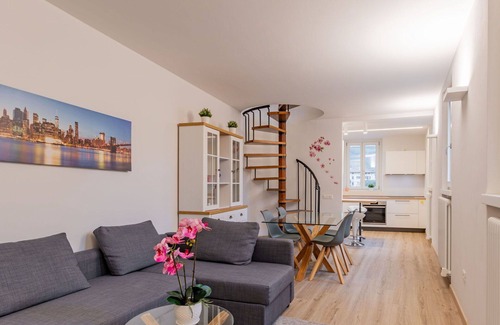 Arco Apartment | Cosy apartment for 6 people with TV, patio and parking