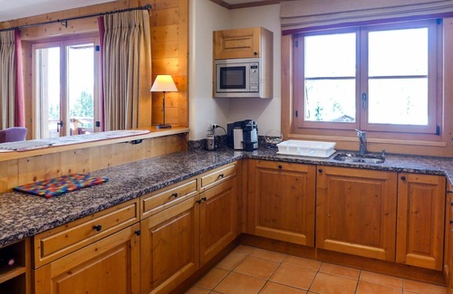 Villars-sur-Ollon Apartment | Cosy apartment for 8 guests with WIFI, TV and balcony