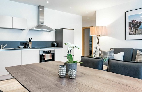 Unterlaengenfeld Apartment | Cosy apartment for 5 people with WIFI, TV, patio, panoramic view and parking