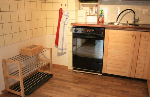 Kandergrund Apartment | Cosy apartment for 4 people with WIFI, balcony and pets allowed