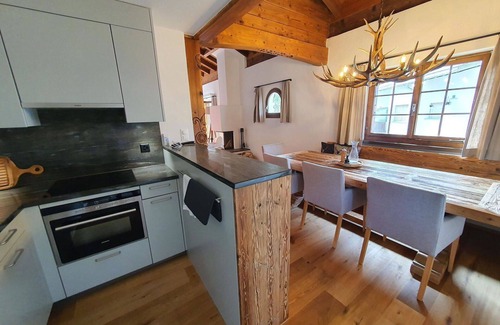 Lenzerheide Apartment | Cosy apartment for 7 people with WIFI, TV and balcony