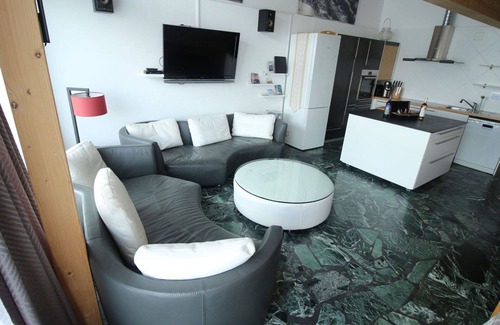 Val d'Illiez Apartment | Cosy apartment for 14 guests with WIFI, terrace, panoramic view and parking