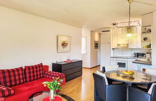 Pura Apartment | Cosy apartment for 4 guests with pool, WIFI, TV, balcony and parking