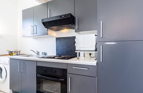 Les Mathes Apartment | Cosy apartment for 5 people with WIFI, TV and parking