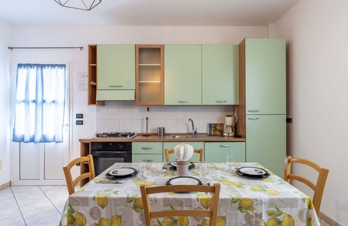 Gazzelli Apartment | Cosy apartment for 4 guests with pool, WIFI, balcony, pets allowed, panoramic view and parking