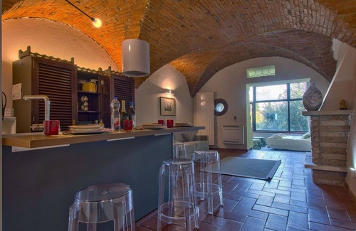San Miniato Apartment | Cosy apartment for 4 people with WIFI, A/C, TV, pets allowed and parking