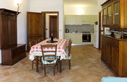 Santa Luce Apartment | Cosy apartment for 6 guests with WIFI, pool, TV, terrace and pets allowed