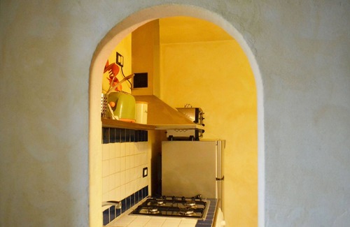 Monteleone d'Orvieto Apartment | Cosy apartment for 6 people with WIFI, pool, TV, terrace and parking