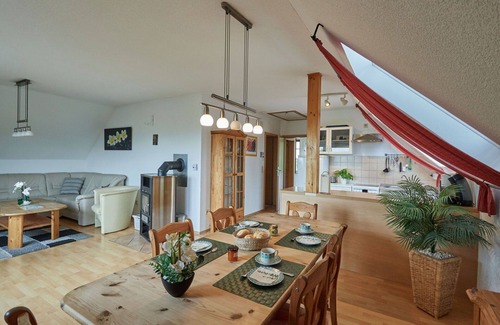 Frankenau House | Cosy apartment in villa for 4 people with WIFI, TV and terrace