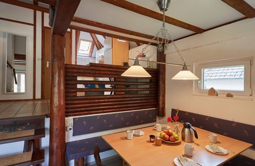 Frankenau House | Cosy apartment in villa for 6 guests with WIFI, TV, terrace and pets allowed