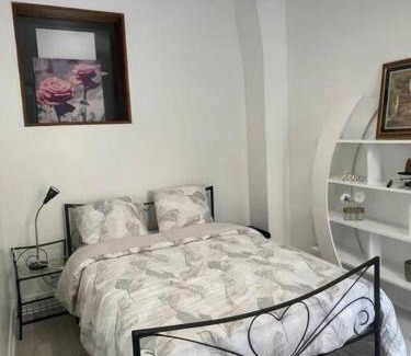 Les Puces de Saint-Ouen Apartment | Cosy Apartment In paris