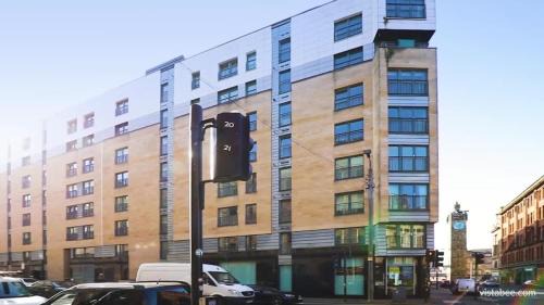 City Centre Glasgow Apartment | Cosy Apartment in Quiet City-Centre with Car Park