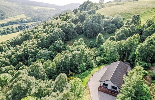 East Lewiston House | Cosy apartment in villa for 6 people with WIFI, TV, patio and panoramic view