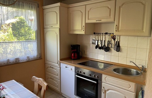 Dobbertin House | Cosy apartment in villa for 4 people with TV, terrace, pets allowed and parking