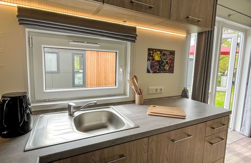 Wemding House | Cosy apartment in villa for 4 people with A/C, WIFI, TV, terrace and parking