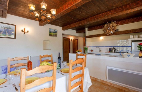 Bauduen Villa | Cosy apartment in villa with WIFI, TV, terrace, pets allowed, panoramic view and parking