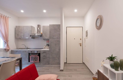 Diano Castello Apartment | Cosy apartment for 5 guests with A/C, WIFI, pets allowed and panoramic view