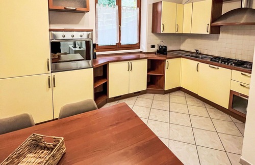 Molina di Ledro Apartment | Cosy apartment for 4 people with WIFI, TV, patio, pets allowed and parking