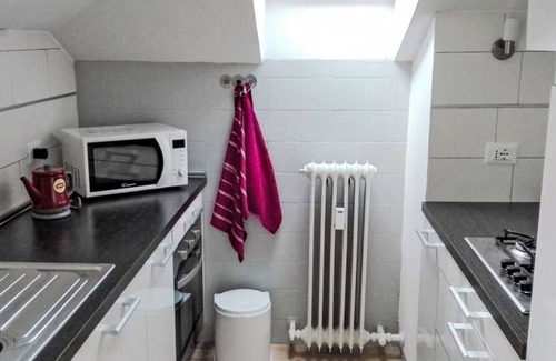 Riva del Garda Apartment | Cosy apartment for 5 guests with WIFI, A/C, TV and patio